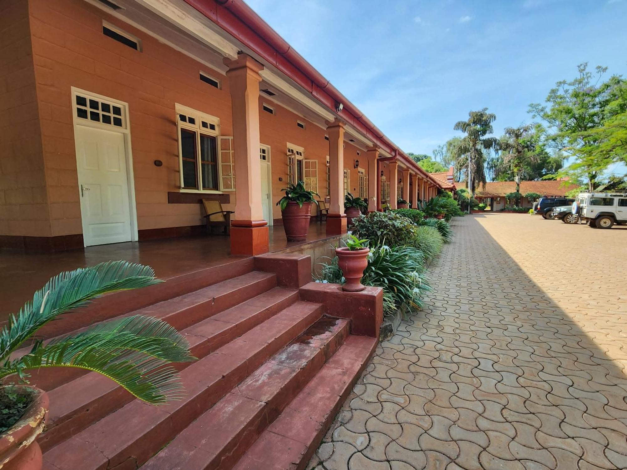 Masindi Hotel Exterior photo